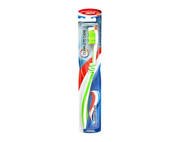 Aquafresh Complete Care Medium zobna ščetka