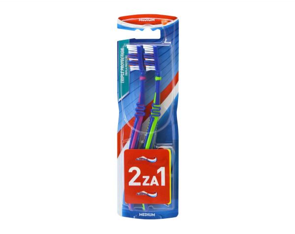 Aquafresh Triple Protection 1+1 zobna ščetka